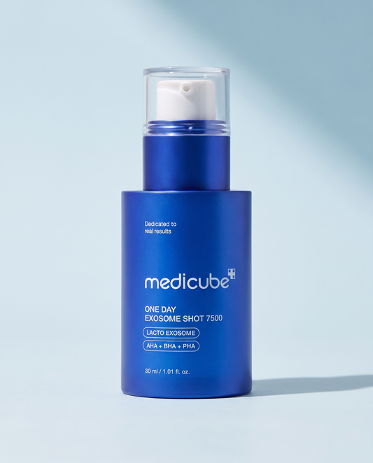 Medicube Exosome Shot Zero 7,500 PPM Serum 30ml - navy pump bottle on a pale blue background