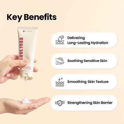 Key benefits beside hands squeezing the tube: long-lasting hydration, soothing sensitive skin, smoothing texture, strengthening the barrier